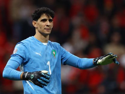 ياسين بونو حارس المغرب خلال مواجهة الكاميرون بربع نهائي كأس أمم إفريقيا - 9 يناير 2026 - Reuters