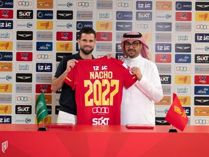 ناتشو خلال تجديد عقده مع القادسية - 26 أبريل 2026 - X/@Alqadsiah