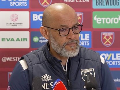 مدرب وست هام نونو سانتو خلال مؤتمر صحفي قبل مباراة أستون فيلا في الدوري الإنجليزي الممتاز - 20 مارس 2026 - www.whufc.com