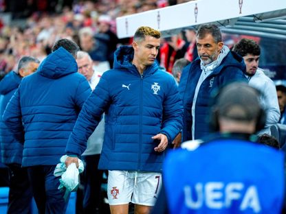 كريستيانو رونالدو مهاجم البرتغال في الاحتياط قبل مواجهة النرويج في دوري الأمم الأوروبية - 27 سبتمبر 2026 - REUTERS