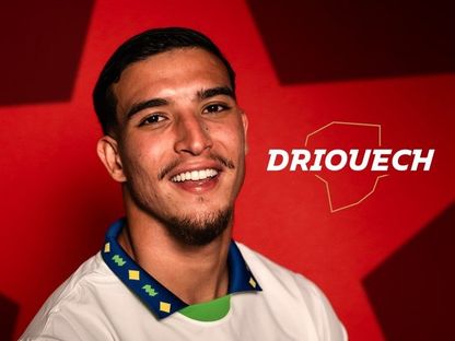 المغربي صهيب الدريوش ينضمّ لآيندهوفن بطل الدوري الهولندي