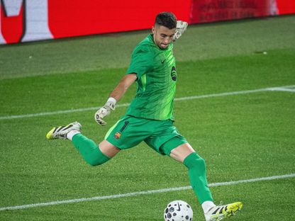 جوان غارسيا خلال مباراة بين برشلونة وكومو في كأس جوان غامبر - 10 أغسطس 2025 - X/@FCBarcelona_es