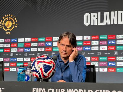 سيموني إنزاغي مدرب الهلال خلال مؤتمر صحفي قبل مواجهة فلومينينسي بربع نهائي مونديال الأندية - 4 يوليو 2025 - X@aawsat_spt