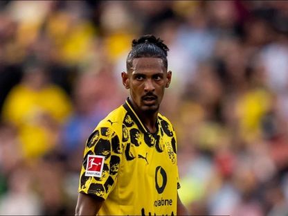 لاعب بوروسيا دورتموند سيباستيان هالر خلال مباراة للفريق - www.bvb.de