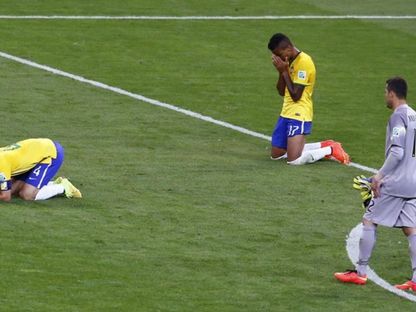 حسرة برازيلية بعد الخسارة التاريخية أمام ألمانيا بنتيجة 7-1 في نصف نهائي كأس العالم 2014 - 8 يوليو 2014 - ٍreuters