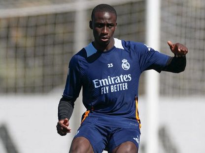 فيرلان ميندي خلال تدريب لريال مدريد - 25 أبريل 2025 - realmadrid.com