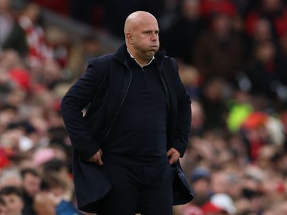 المدرب الهولندي أرني سلوت خلال مباراة ليفربول ونوتنغهام فورست بالدوري الإنجليزي الممتاز - 22 نوفمبر 2025 - Reuters