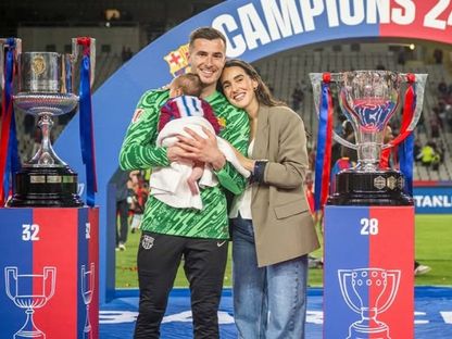 حارس برشلونة يطرق أبواب الرحيل
