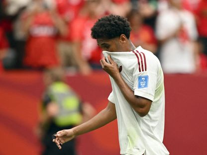 همام الأمين لاعب قطر محبطاً بعد طرده خلال مباراة ضد كندا في كأس العالم - 18 يونيو 2026 - IMAGN IMAGES via Reuters