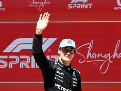 راسل يفوز بسباق السرعة في الصين ويعزز تصدره لفورمولا 1