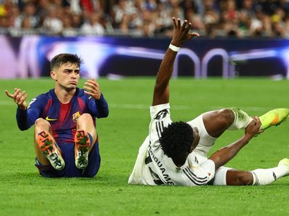 تشكيلة برشلونة المتوقعة ضد أتلتيكو مدريد.. عودة بيدري؟