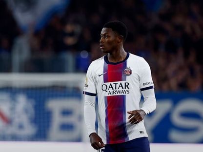 لاعب باريس سان جيرمان نونو مينديز خلال مباراة ستراسبورغ في الدوري الفرنسي - 17 أكتوبر 2026 - X/@PSG_inside