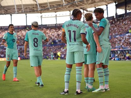 أرقام برشلونة مع يامال ورافينيا لم تتكرر منذ قرن