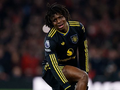 لاعب مانشستر يونايتد باتريك دورغو خلال مباراة أرسنال في الدوري الإنجليزي الممتاز - 25 يناير 2026 - Reuters