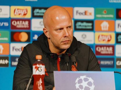 أرني سلوت في مؤتمر صحفي تقديمي لمباراة ليفربول وباريس سان جيرمان بدوري أبطال أوروبا - 7 أبريل 2026 - liverpool/youtube