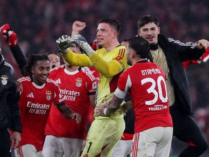 أناتولي تروبين حارس بنفيكا يحتفل بهدف الفوز أمام ريال مدريد في دوري أبطال أوروبا - 28 يناير 2026 - Reuters