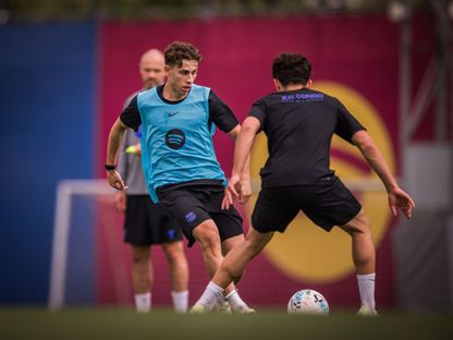 هل يضحّي برشلونة بـ3 لاعبين لتمويل صفقات الميركاتو؟