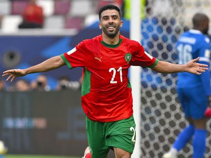 فرحة مهاجم منتخب المغرب الرديف كريم البركاوي بهدفه في مرمى جزر القمر في كأس العرب - 2 ديسمبر 2025 - X/@EnMaroc