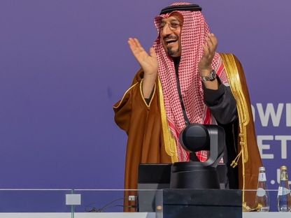 احتفال ياسر المسحل رئيس الاتحاد السعودي لكرة القدم بفوز بلاده بحق استضافة كأس العالم 2034- 11 ديسمبر 2024 - X/@mosgovsa