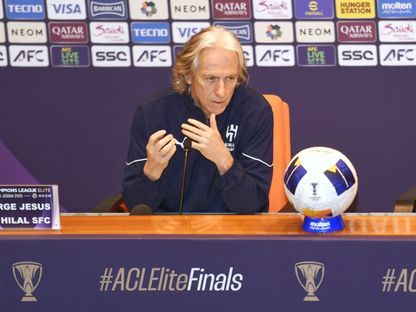 مدرب الهلال السعودي جورجي جيسوس خلال مؤتمر صحافي - 24 أبريل 2025 - X/@alekhbariyaSPO