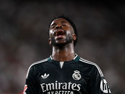 صدمة في ريال مدريد.. فينيسيوس ينهار وموهبة جديدة تخطف مكانه