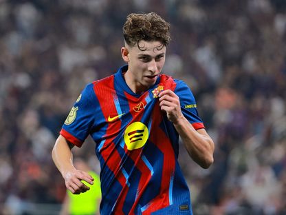 لاعب برشلونة فيرمين لوبيز يحتفل بالتسجيل في نصف نهائي كأس السوبر الإسباني ضد أتلتيك بلباو - 7 يناير 2026 - Reuters