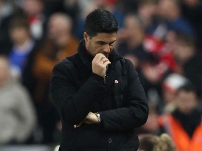 خيبة أمل ميكيل أرتيتا بعد تعادل أرسنال مع سندرلاند في الدوري الانجليزي - 8 نوفمبر 2025 - Reuters