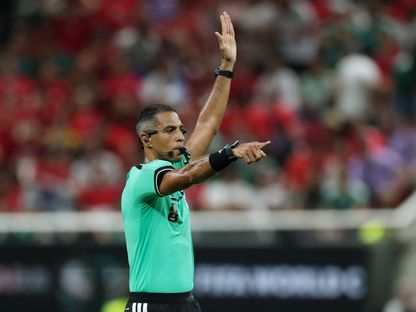 الحكم المصري أمين عمر يدير لقاء التشيك وكوريا الجنوبية بكأس العالم - 12 يونيو 2026 - Reuters