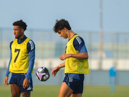 جواو فيليكس وكينغسلي كومان خلال تدريب للنصر - 13 مارس 2026 - X/AlNassrFC