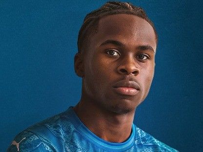 ريان ميسي لاعب نيوم الجديد - 7 فبراير 2026 - X/@NEOMSportsClub