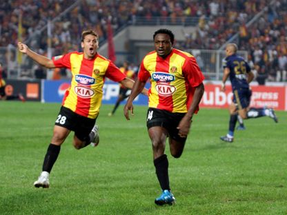 مايكل إنرامو مهاجم الترجي يحتفل بهدفه أمام الأهلي بنصف نهائي دوري أبطال إفريقيا - 17 أكتوبر 2010 - Reuters