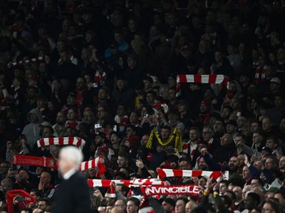 جمهور أرسنال خلال الفوز على ريال مدريد في أبطال أوروبا - 8 أبريل 2025 - Reuters