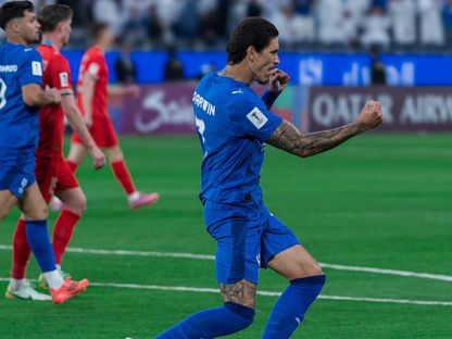 احتفال داروين نونيز مهاجم الهلال بتسجيل هدف في مرمى الدحيل القطري بدوري أبطال آسيا للنخبة - 16 سبتمبر 2025 - X/@Alhilal_FC