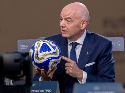 إنفانتينو: يجب أن نستغل الكرة لنشر السعادة وأبارك للسعودية