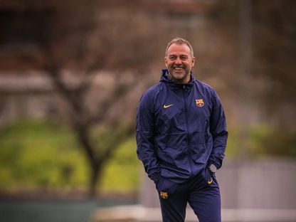 هانزي فليك خلال تدريب لبرشلونة - 14 مارس 2026 - fcbarcelona.es