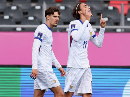 أندريا لا بورني يحتفل بأحد أهدافه الثلاثة بمباراة فرنسا وكاليدونيا الجديدة بكأس العالم تحت 20 عاماً - 5 أكتوبر 2025 - X/FIFAWorldCup