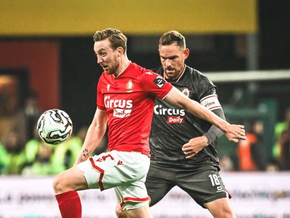 خلال مباراة بين ستاندرد لييج ورويال أنتويرب في الدوري البلجيكي - 17 أكتوبر 2025 - X/@Standard_RSCL