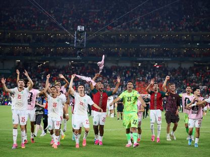 احتفال لاعبي المغرب بعد التأهل إلى ثمن نهائي كأس العالم على حساب هولندا - 30 يونيو 2026 - Reuters