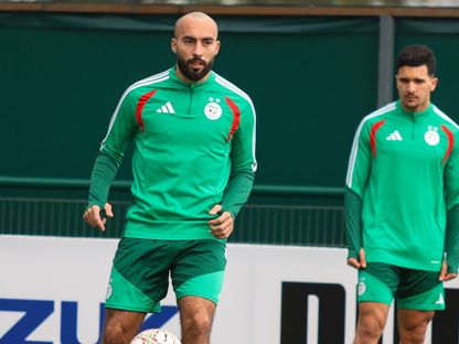 حيماد عبدلي من تدريبات الجزائر في المغرب قبل أول مباراة بكأس أمم إفريقيا - 22 ديسمبر 2025 - FB/Équipe d'Algérie de football