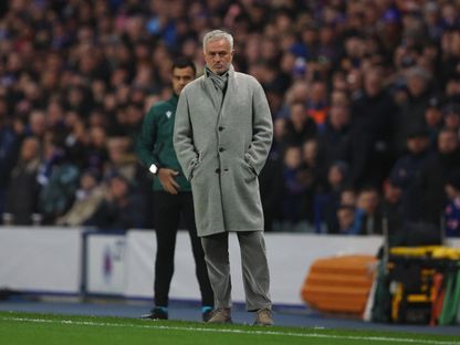 مدرب فنربخشة جوزيه مورينيو خلال مباراة ضد رينجرز في الدوري الأوروبي - 13 مارس 2025 - Reuters