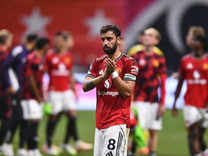 برونو فيرنانديز بعد مباراة ودية بين مانشستر يونايتد وإيفرتون - 4 أغسطس 2025 - X/@ManUtd