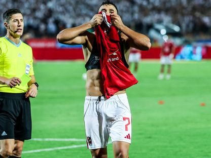 محمود حسن "تريزيغيه" لاعب الأهلي يحتفل بهدفه في مرمى الزمالك في الدوري المصري الممتاز - 29 سبتمبر 2025 - fb/Al Ahly
