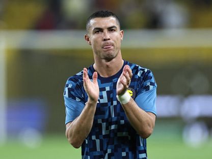 شاهد.. جمهور النصر يحتضن كريستيانو باستقبال حار بعد أزمة البرتغال