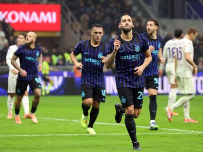 شاهد.. إنتر ميلان يعبر فيورنتينا بثلاثية في ليلة الأهداف الجميلة