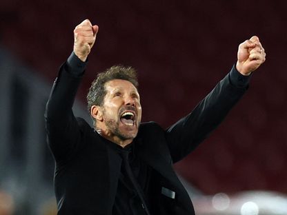 فرحة دييغو سيميوني بتأهل أتلتيكو مدريد إلى نهائي كأس ملك إسبانيا على حساب برشلونة - 3 مارس 2026 - Reuters