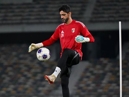 عادل الحوسني من تدريبات منتخب الإمارات - 16 نوفمبر 2025 - X/UAEFNT