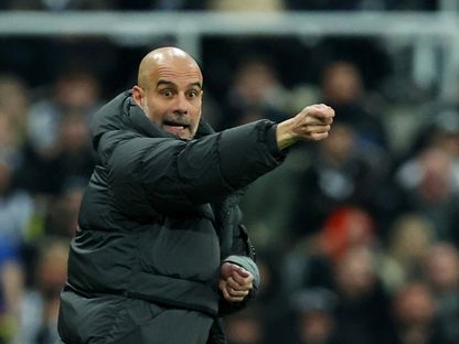 مدرب مانشستر سيتي بيب غوارديولا خلال مباراة نيوكاسل يونايتد في كأس الاتحاد الإنجليزي  - 7 مارس 2026 - Reuters
