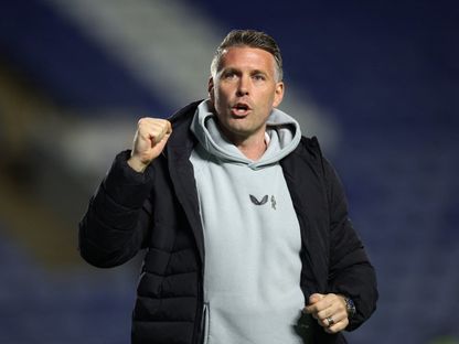 روب إدواردز خلال مباراة فريقه السابق ميدلسبره مع شيفيلد وينزداي في دوري الدرجة الثانية الإنجليزي - 22 أكتوبر 2025 - Action Images via Reuters