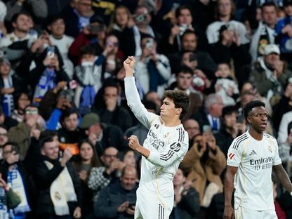 غونزالو غارسيا يحتفل بهدفه مع ريال مدريد أمام ريال سوسيداد بجوار فينيسيوس -14 فبراير 2026 - X@realmadrid