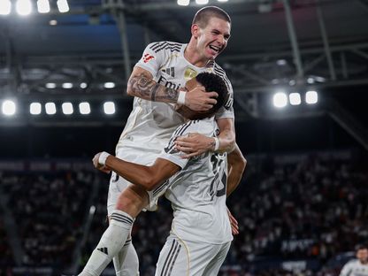 فرانكو ماستانتونو وكيليان مبابي من مباراة ريال مدريد وليفانتي بالدوري الإسباني - 23 سبتمبر 2025 - X/realmadrid